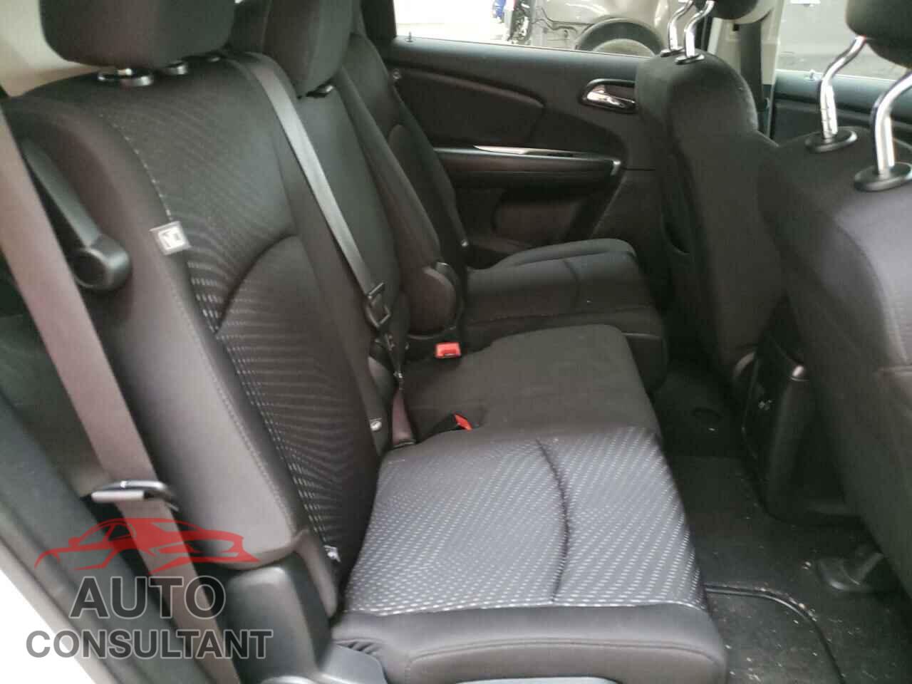 DODGE JOURNEY 2018 - 3C4PDCAB7JT429306