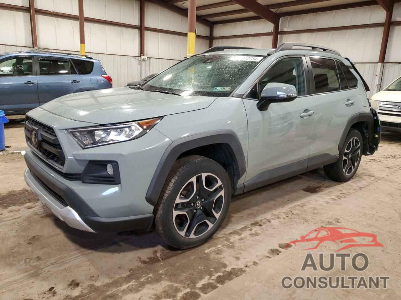 TOYOTA RAV4 2019 - 2T3J1RFV5KC056024