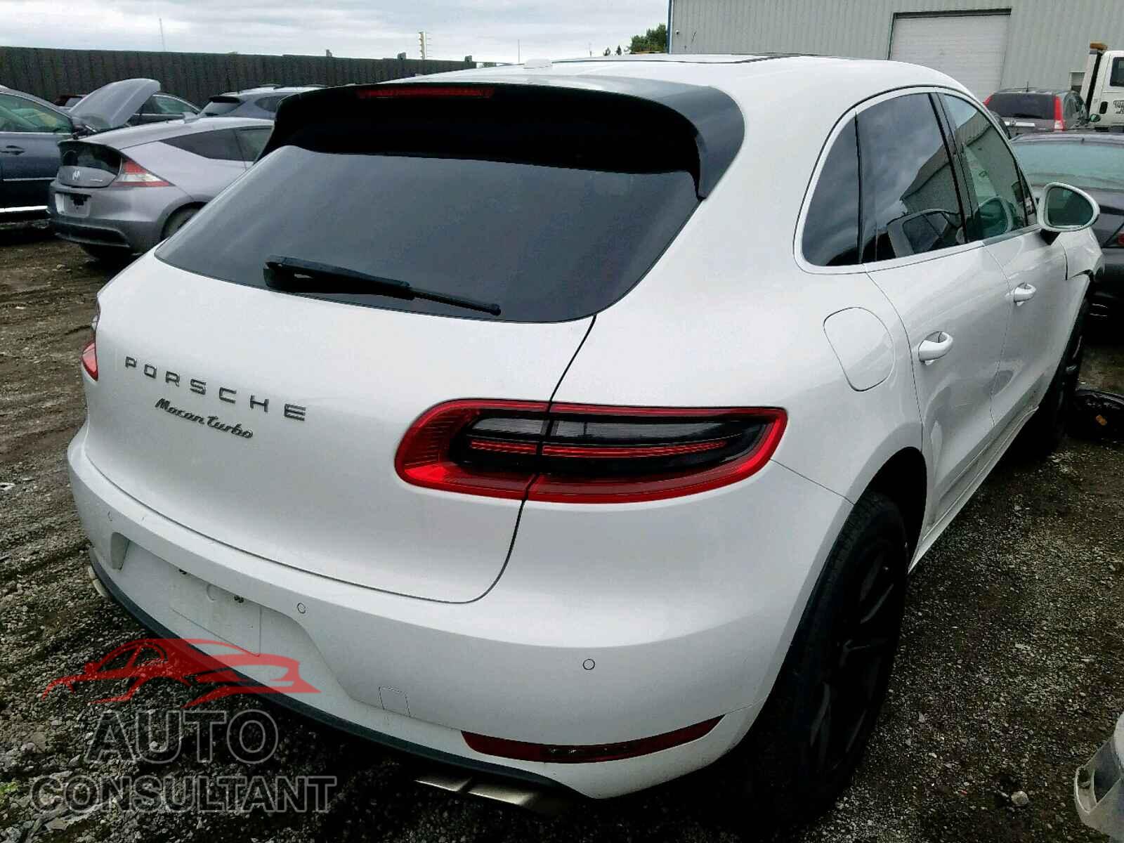 PORSCHE MACAN 2015 - WP1AF1A54FLB99210