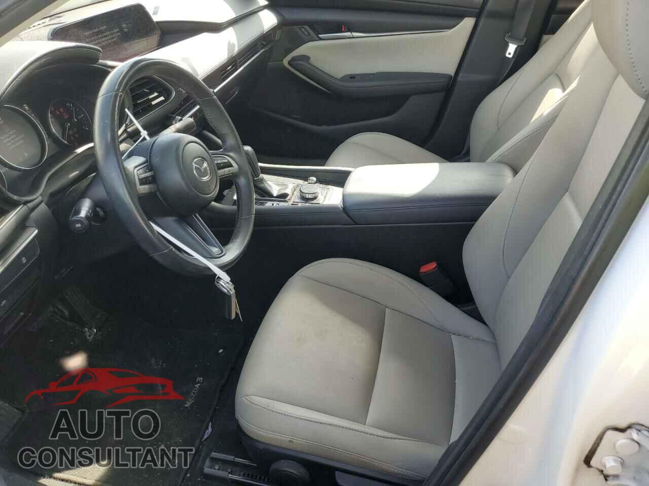 MAZDA 3 2020 - 3MZBPACL6LM124272