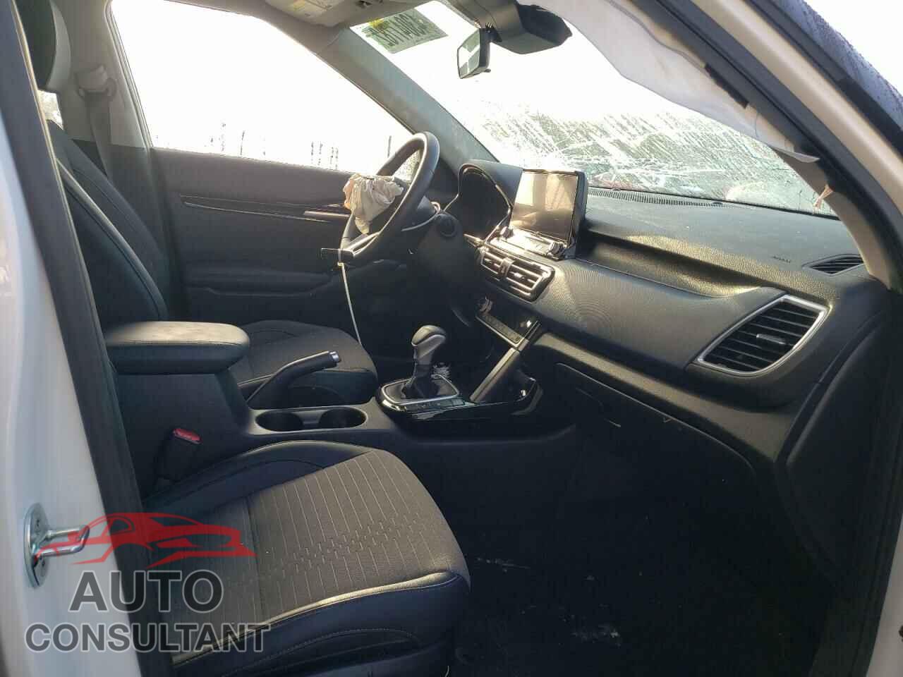 KIA SELTOS 2022 - KNDEUCA25N7239375