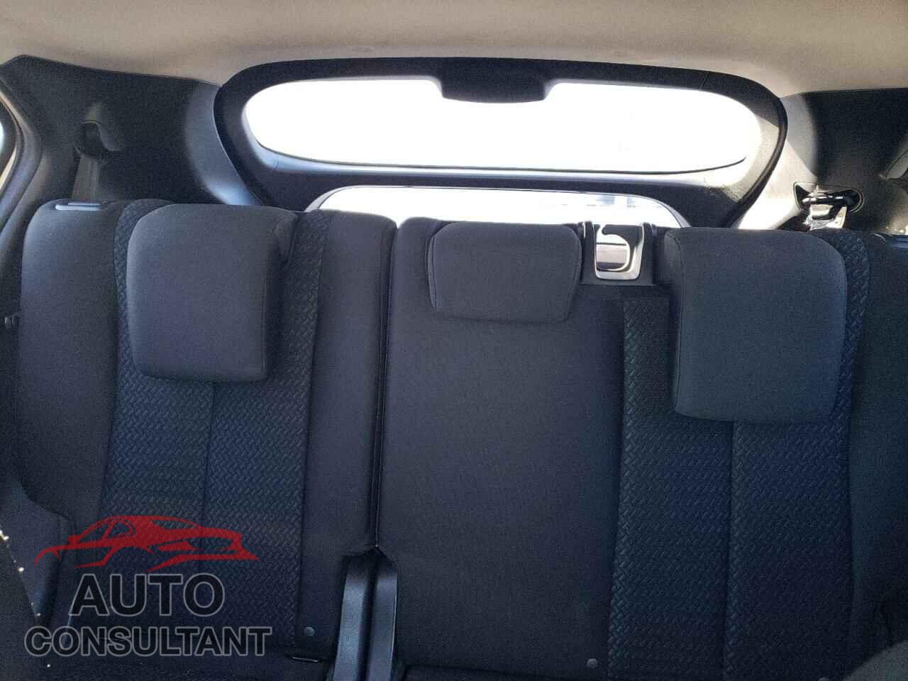 MITSUBISHI ECLIPSE 2019 - JA4AT3AA7KZ045661