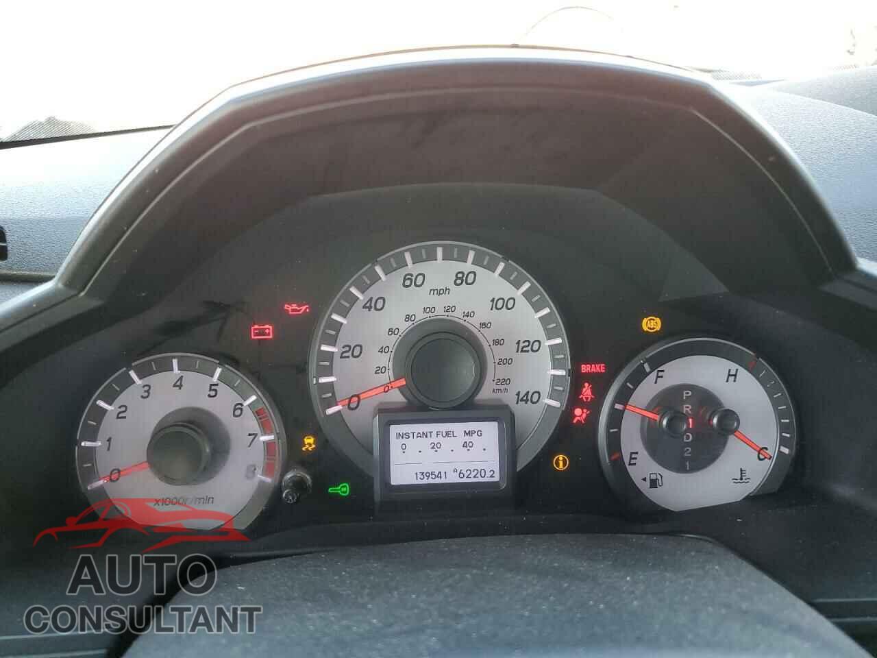 HONDA PILOT 2013 - 5FNYF3H97DB021215