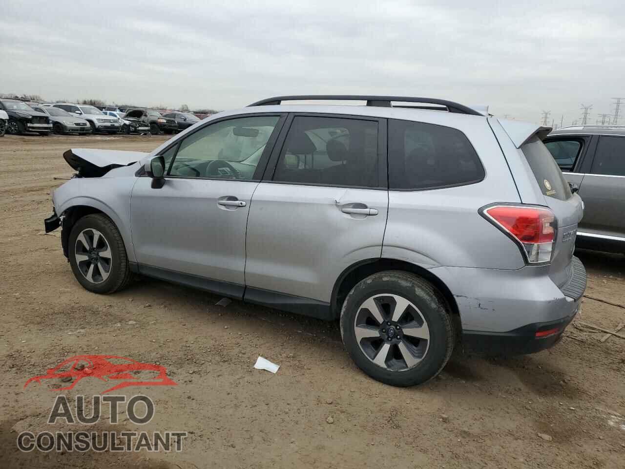 SUBARU FORESTER 2018 - JF2SJAEC8JH555832
