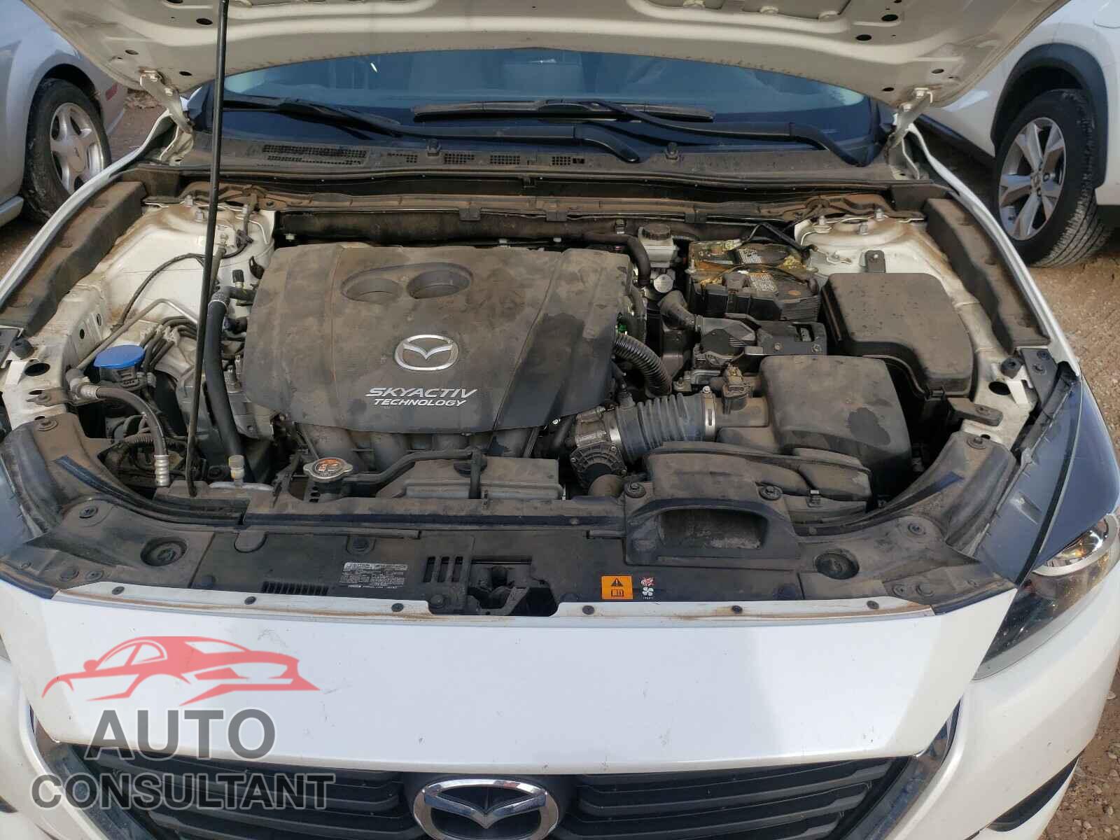 MAZDA 3 2017 - 3MZBN1U71HM110424