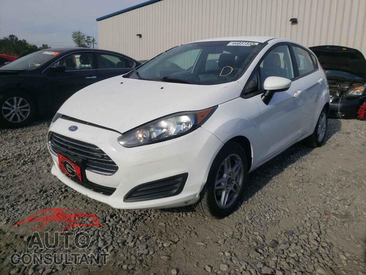 FORD FIESTA 2017 - 3FADP4EJ2HM119611