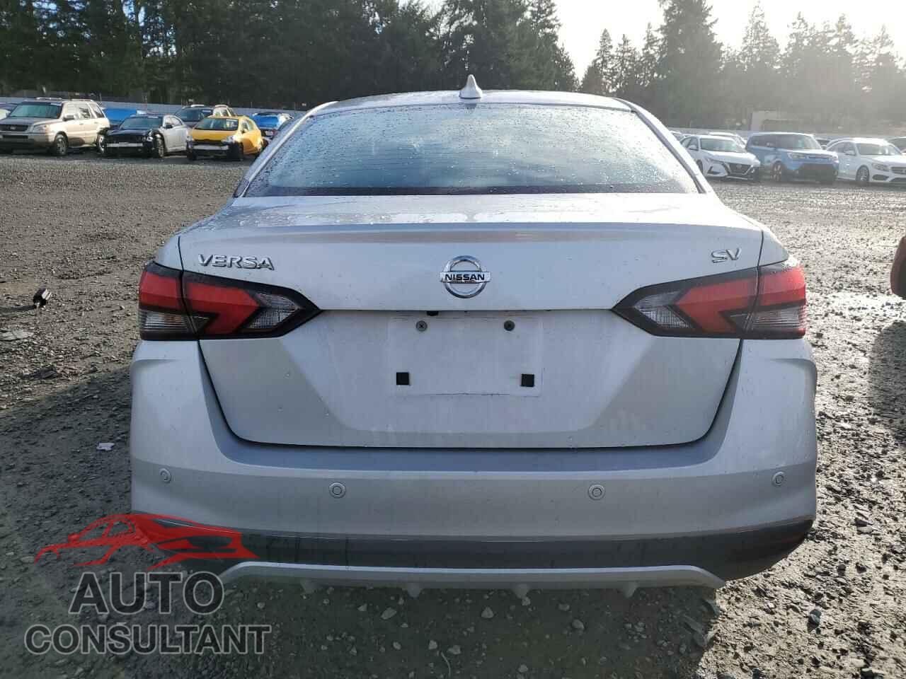 NISSAN VERSA 2021 - 3N1CN8EVXML852983