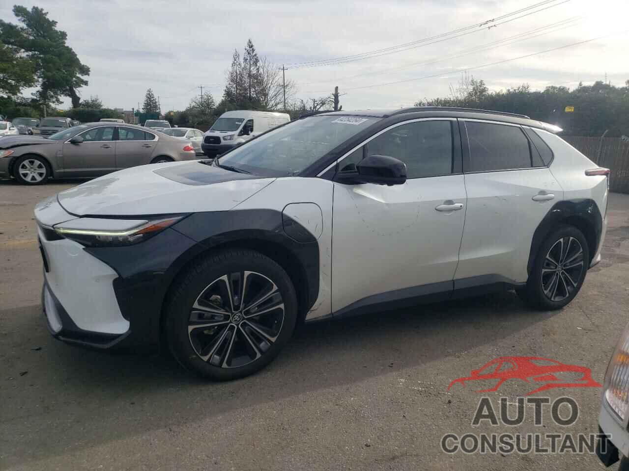 TOYOTA BZ4X XLE 2023 - JTMAAAAA2PA000973
