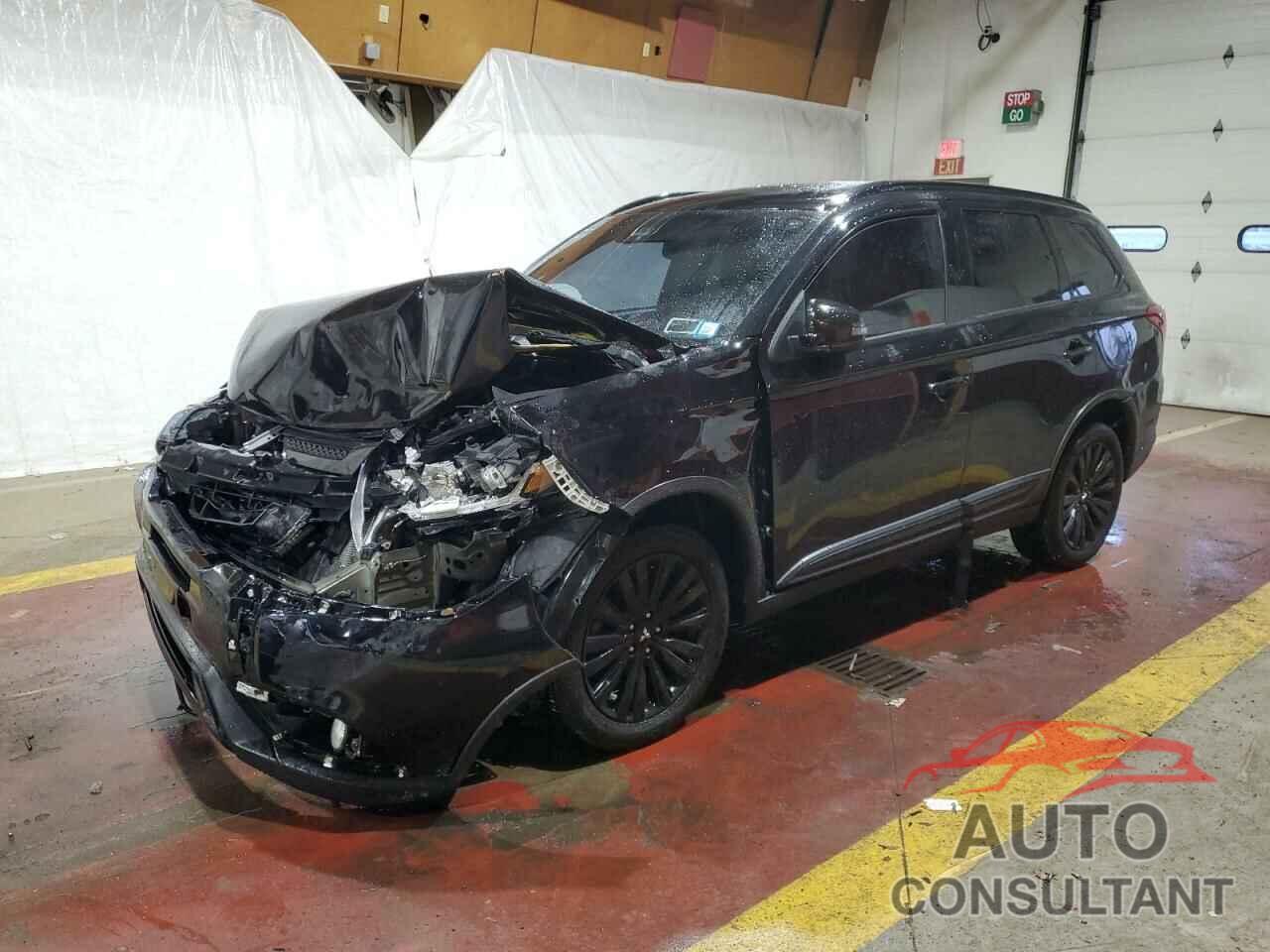 MITSUBISHI OUTLANDER 2020 - JA4AZ3A37LZ028926