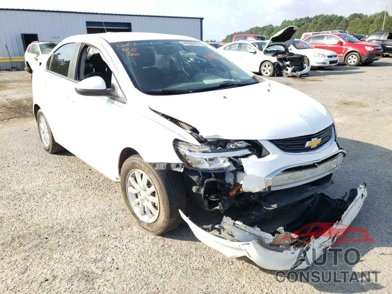 CHEVROLET SONIC 2018 - 1G1JD5SH7J4101693