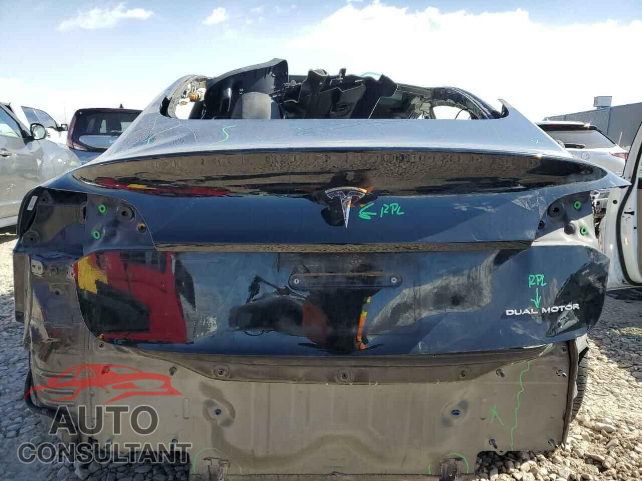 TESLA MODEL 3 2020 - 5YJ3E1EB2LF600698