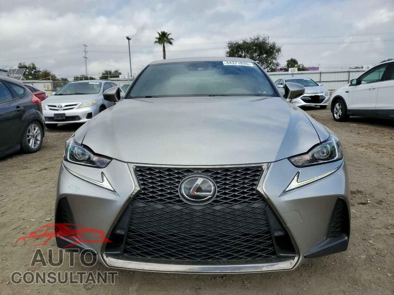 LEXUS IS 2018 - JTHBA1D2XJ5073760