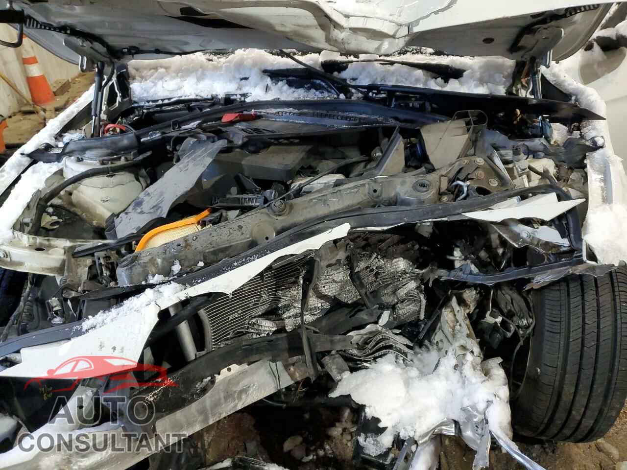 BMW 3 SERIES 2017 - WBA8E5G30HNU42600