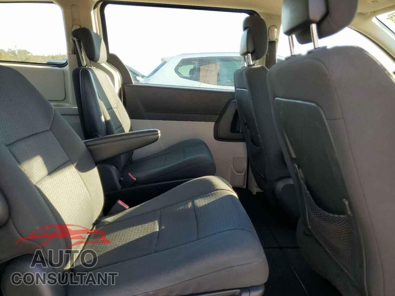 DODGE CARAVAN 2010 - 2D4RN4DE0AR333945