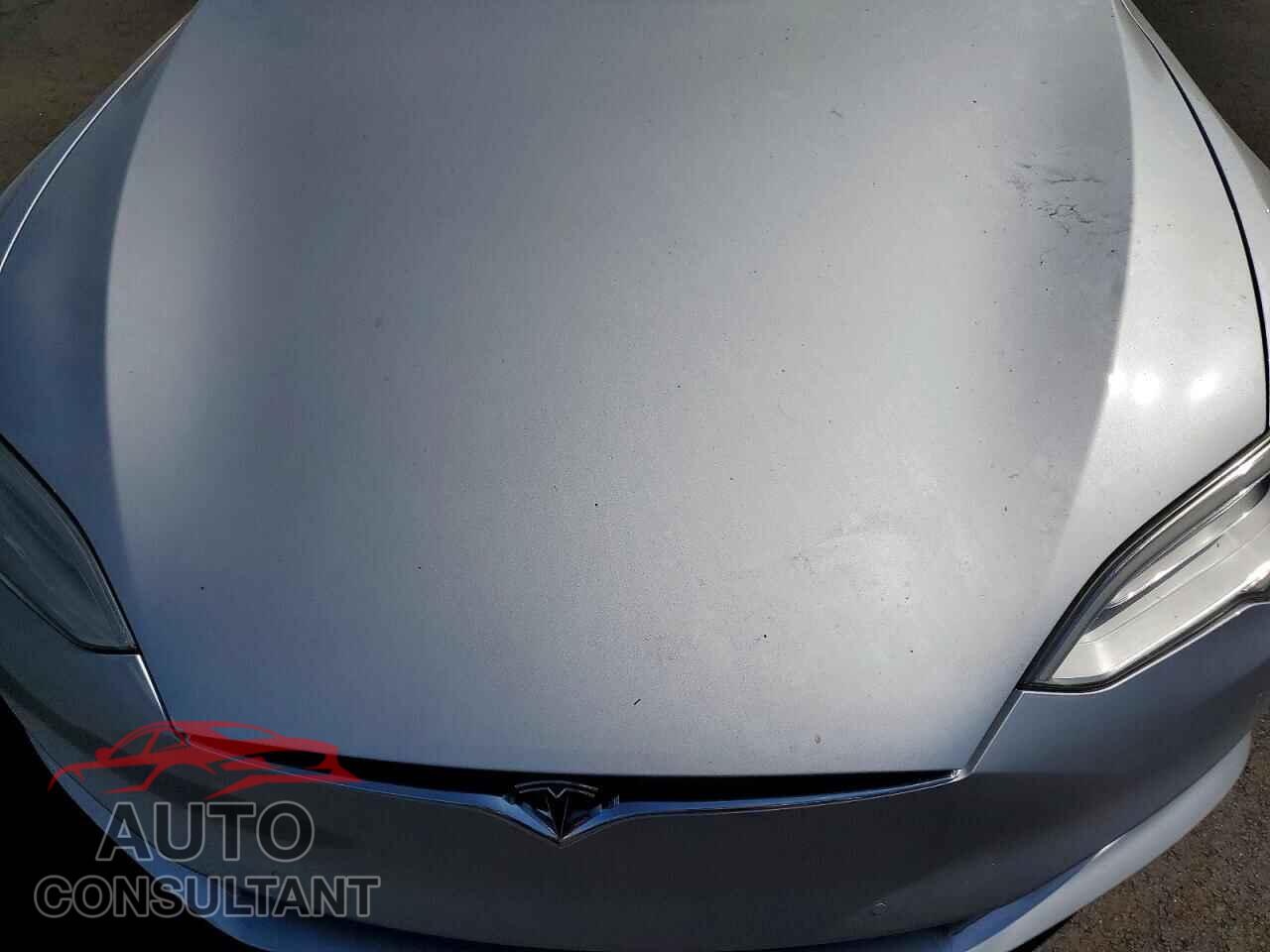 TESLA MODEL S 2017 - 5YJSA1E19HF232915