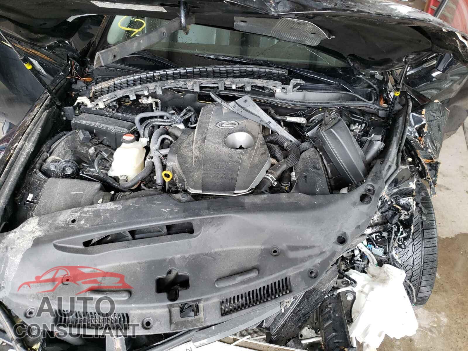 LEXUS IS 2016 - JTHBA1D29G5018984