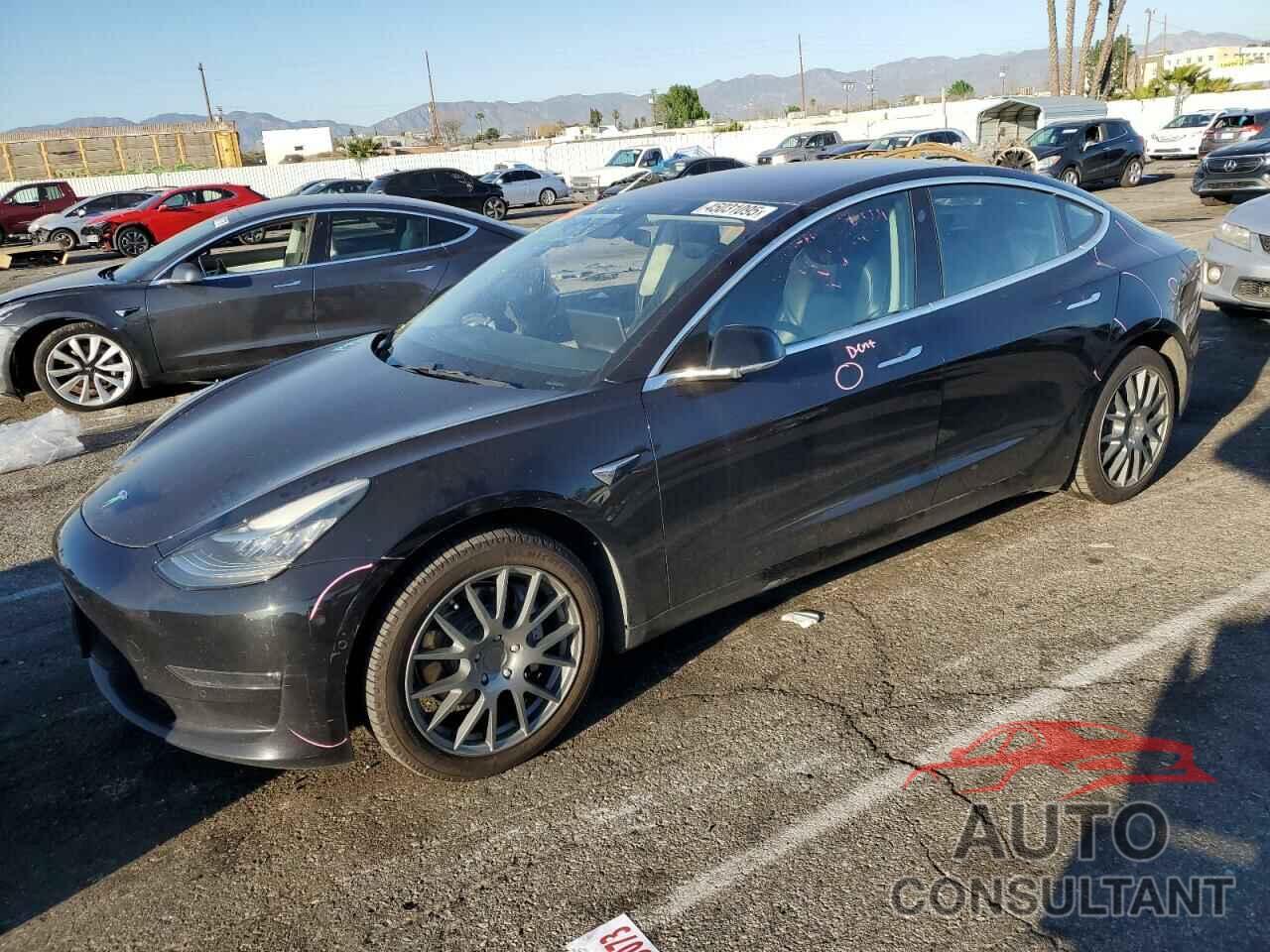 TESLA MODEL 3 2018 - 5YJ3E1EA6JF070935