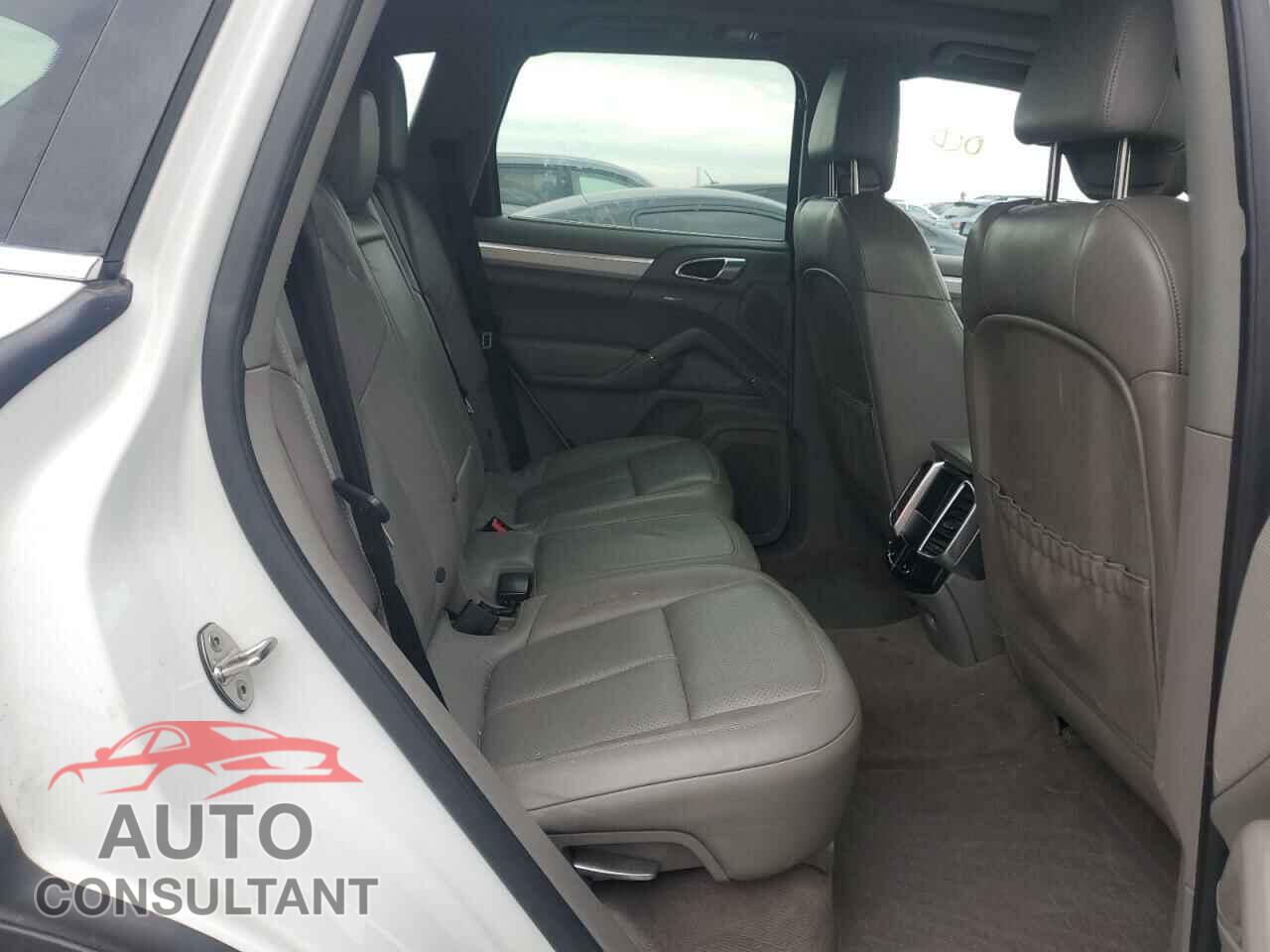 PORSCHE CAYENNE 2013 - WP1AF2A20DLA33162