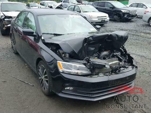 VOLKSWAGEN JETTA 2016 - 3VWD17AJ8GM259225