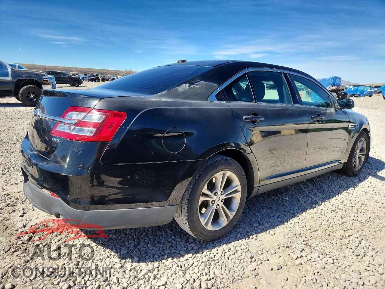 FORD TAURUS 2013 - 1FAHP2E85DG191846
