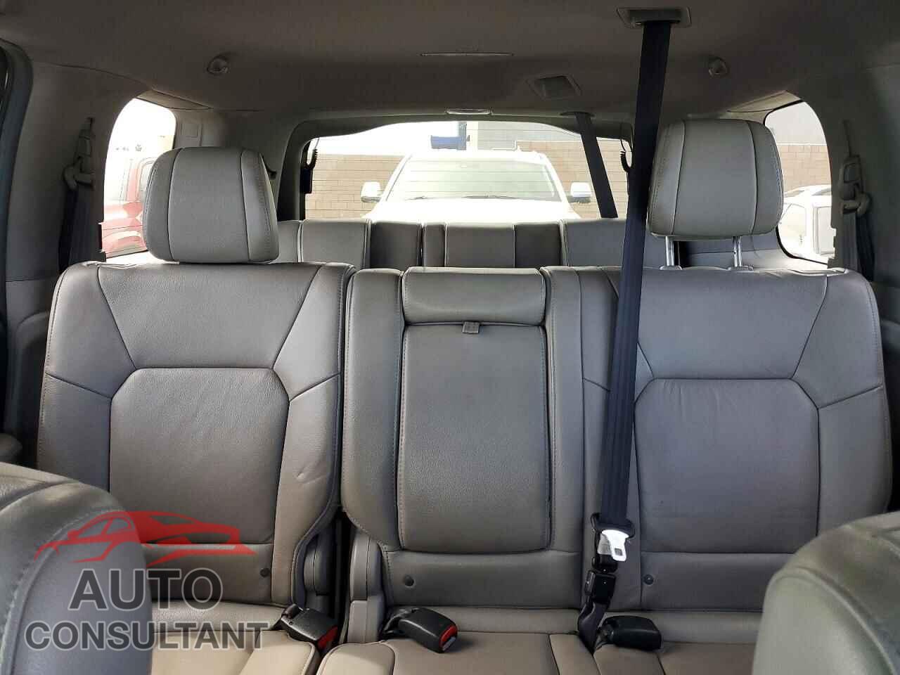 HONDA PILOT 2014 - 5FNYF3H52EB010105