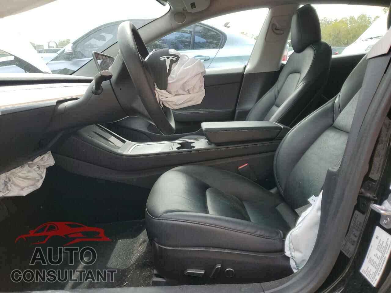TESLA MODEL 3 2021 - 5YJ3E1EB1MF983891
