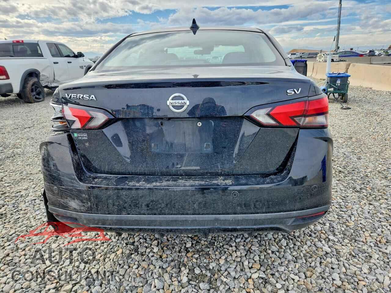 NISSAN VERSA 2021 - 3N1CN8EV6ML834657