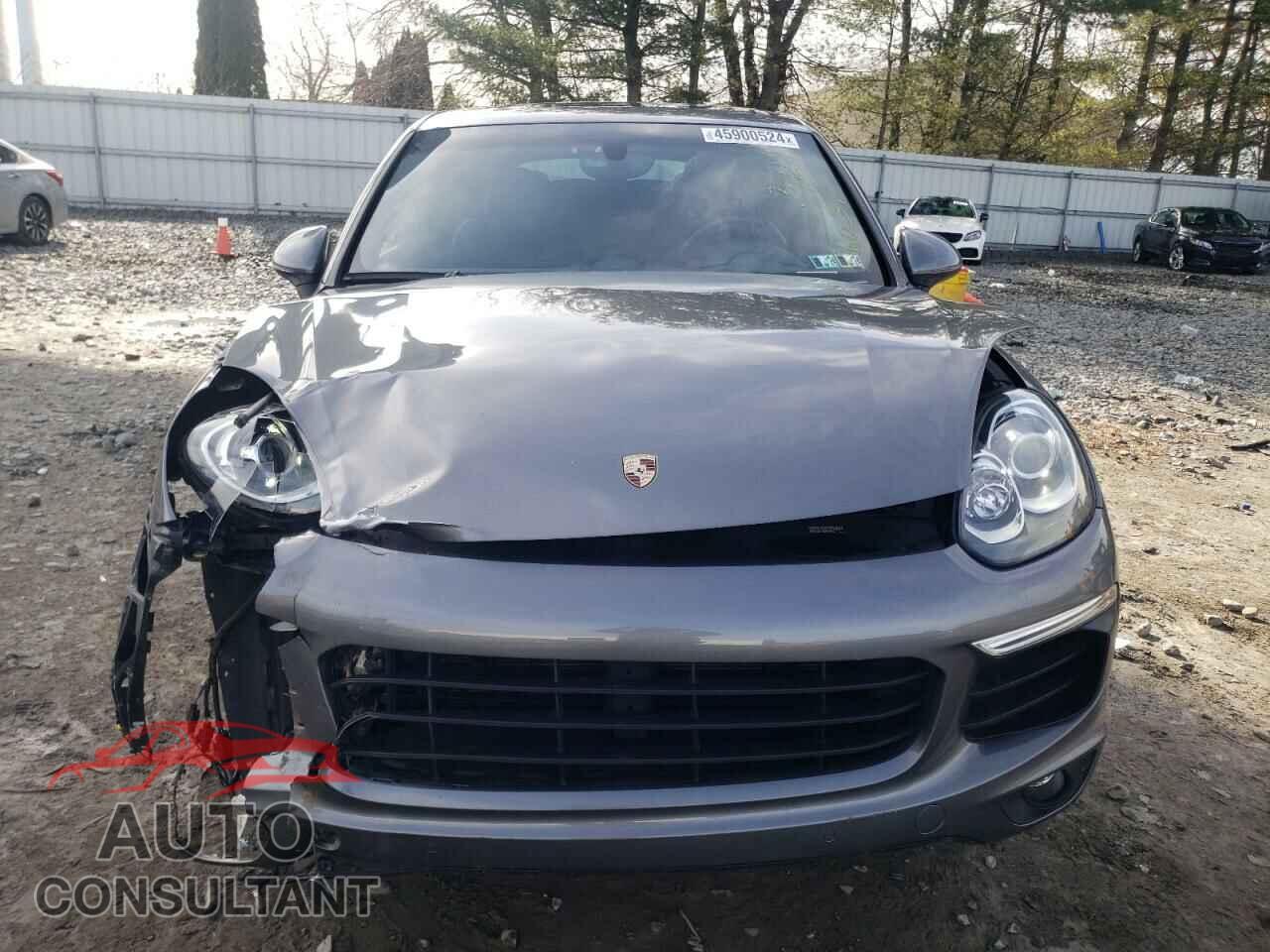 PORSCHE CAYENNE 2016 - WP1AA2A20GKA10005
