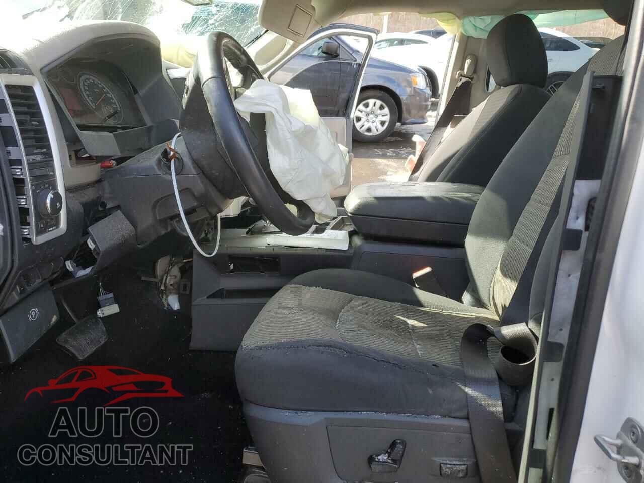 DODGE RAM 1500 2012 - 1C6RD7GT8CS288631