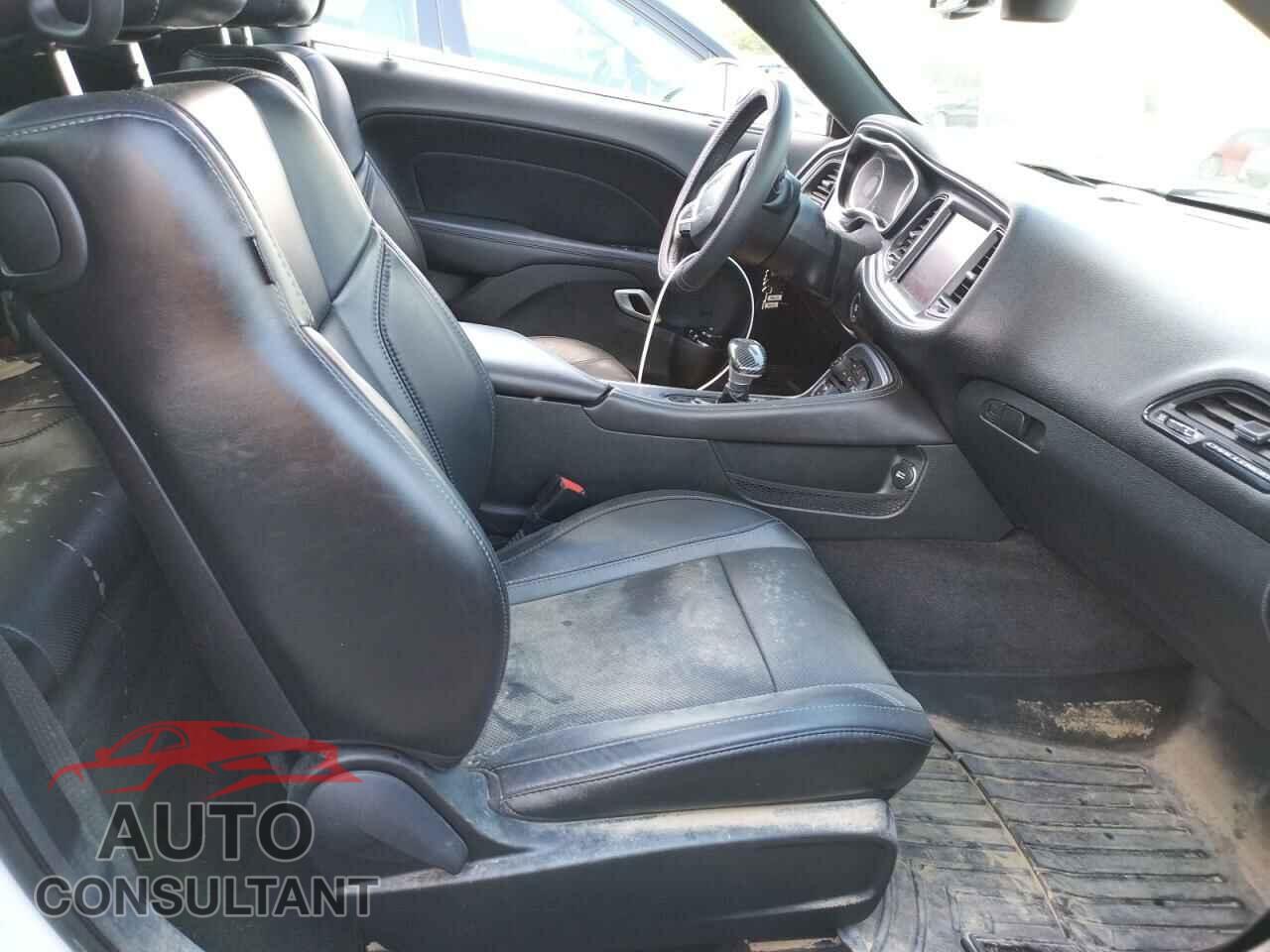 DODGE CHALLENGER 2018 - 2C3CDZAG8JH258303
