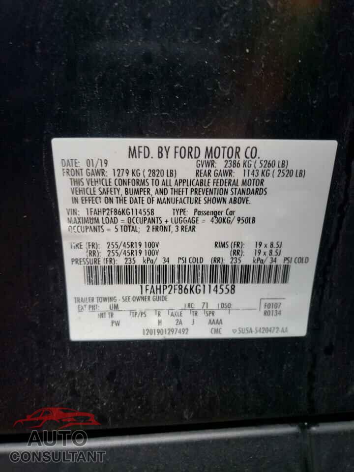 FORD TAURUS 2019 - 1FAHP2F86KG114558