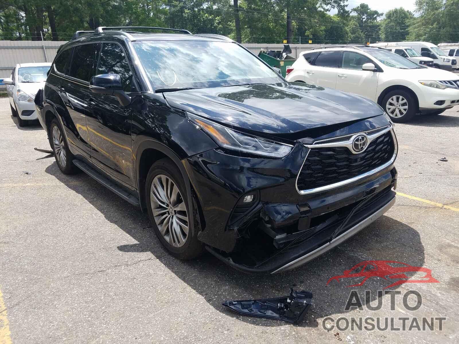 TOYOTA HIGHLANDER 2021 - 5TDFZRBH8MS105797