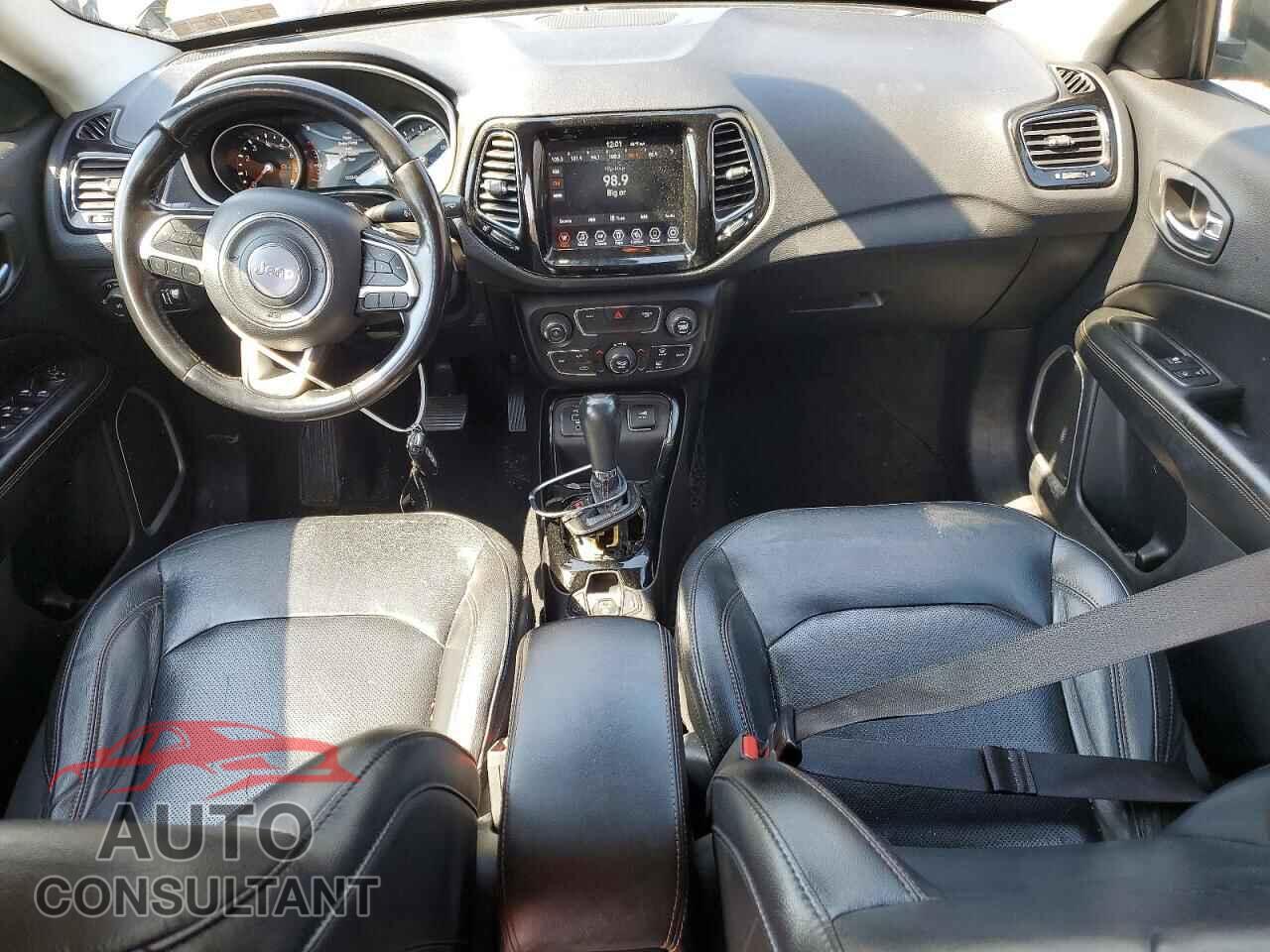 JEEP COMPASS 2020 - 3C4NJCCB4LT200825