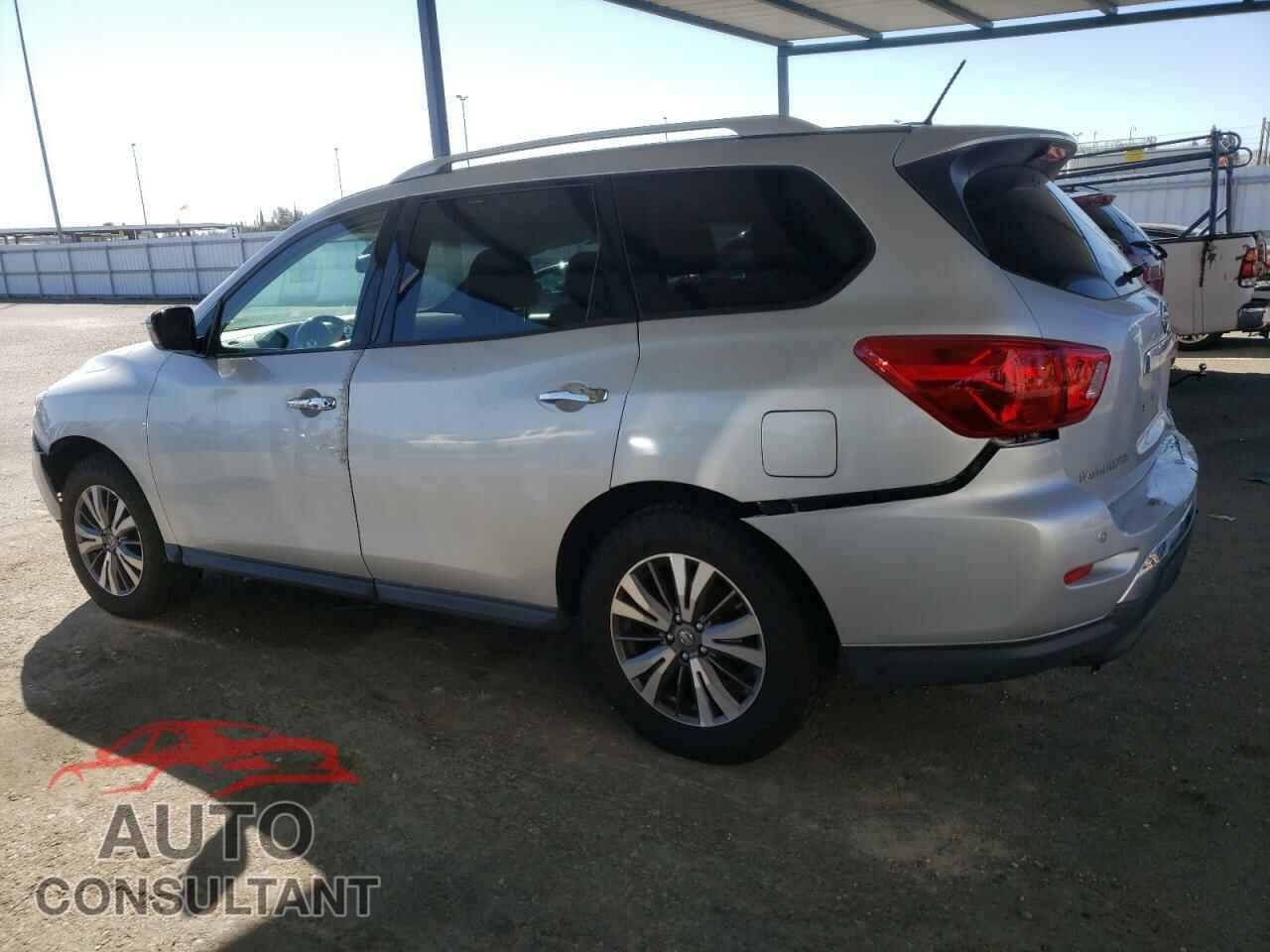 NISSAN PATHFINDER 2017 - 5N1DR2MMXHC614480