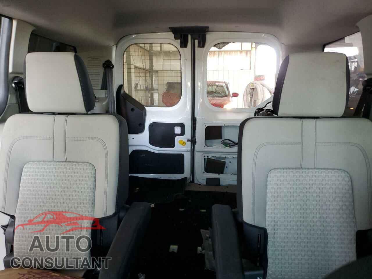 FORD TRANSIT 2019 - NM0GS9F23K1427351