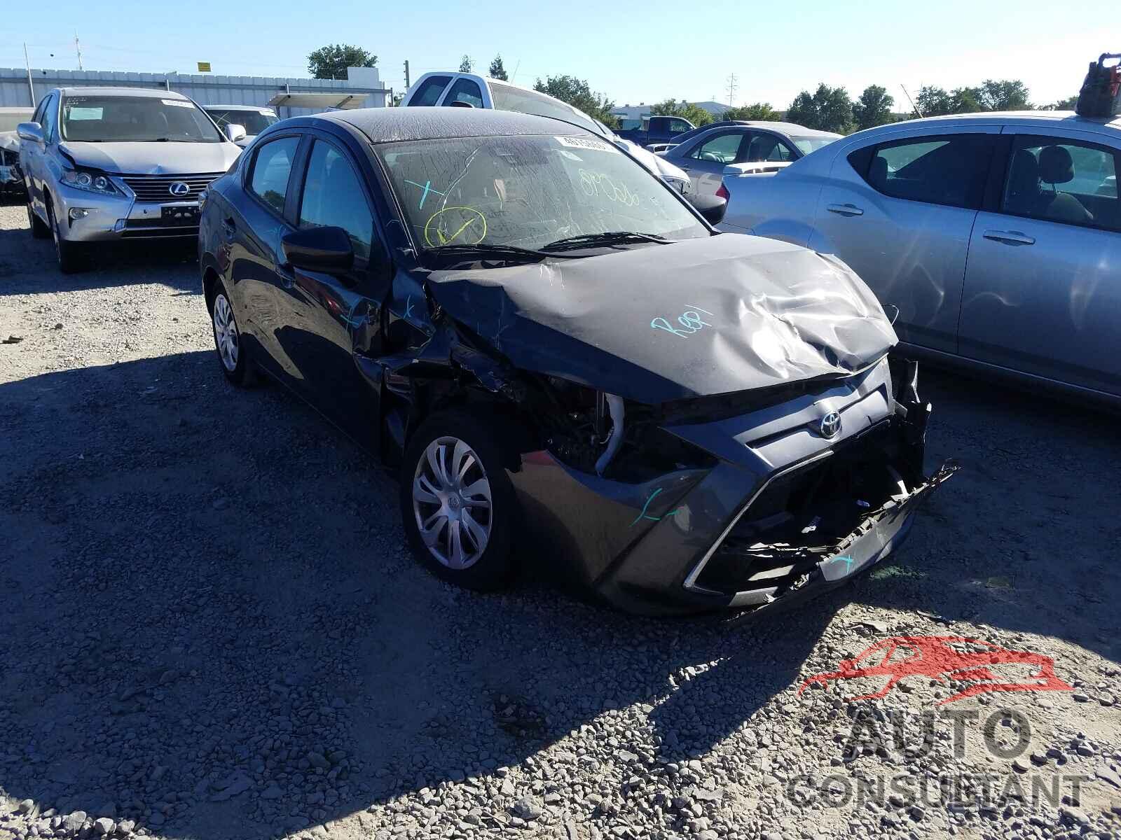TOYOTA YARIS 2019 - 3MYDLBYV3KY524533