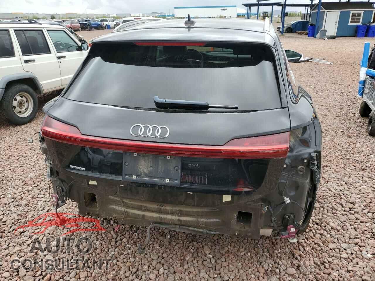 AUDI E-TRON 2019 - WA1VAAGE9KB013308