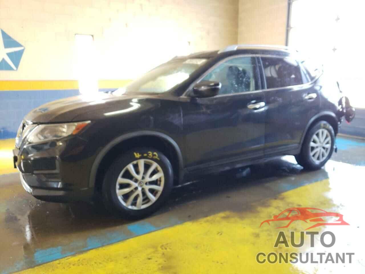 NISSAN ROGUE 2018 - JN8AT2MV9JW312379