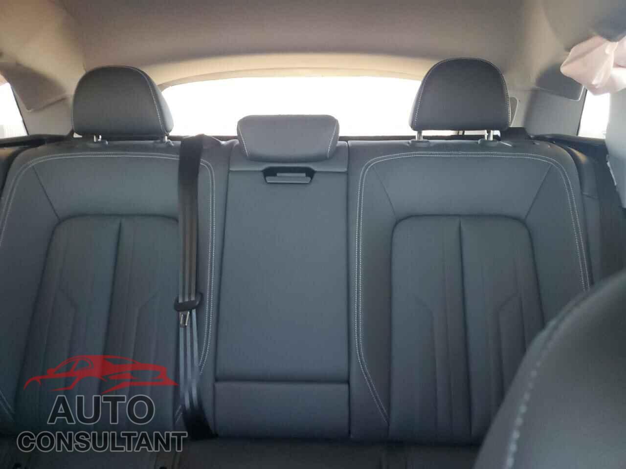 AUDI E-TRON 2023 - WA1LAAGE1PB014886