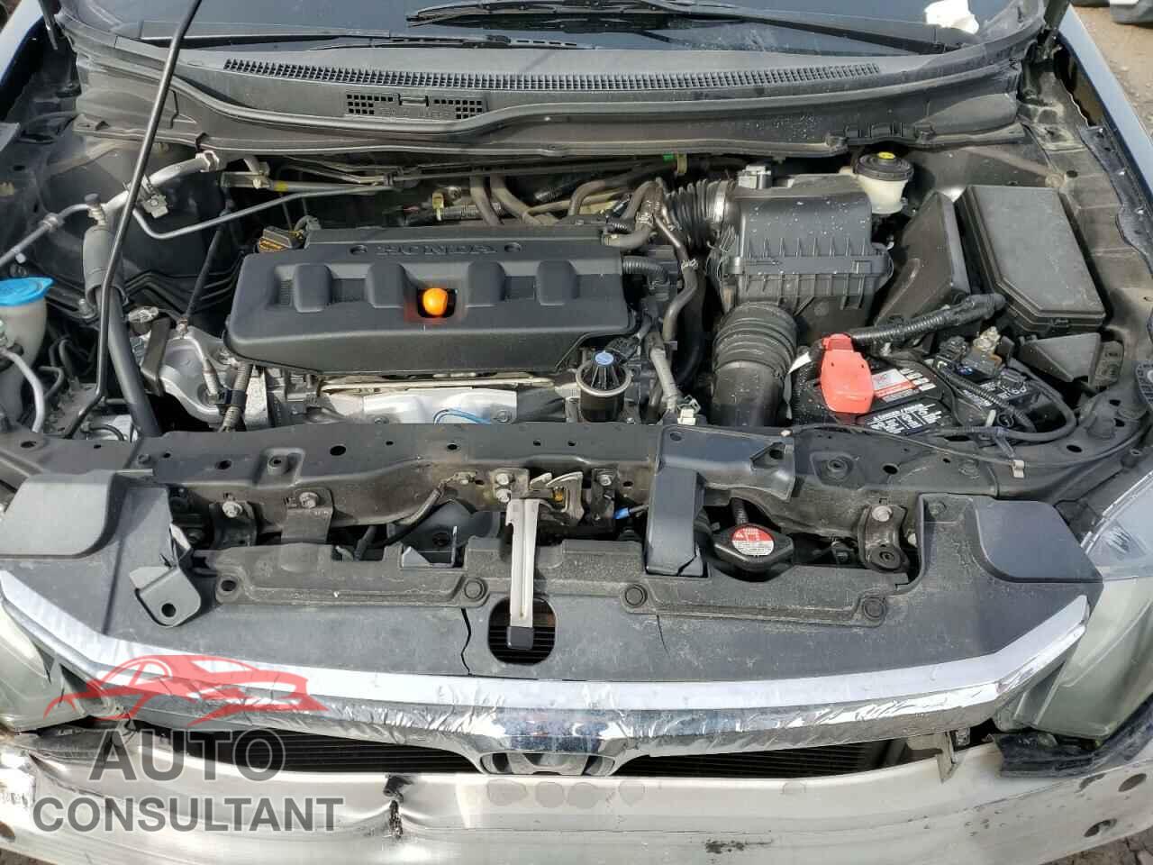 HONDA CIVIC 2012 - 2HGFB2F53CH569252