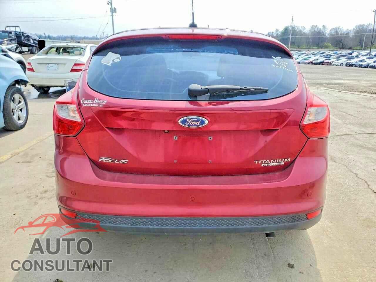 FORD FOCUS 2013 - 1FADP3N24DL261652