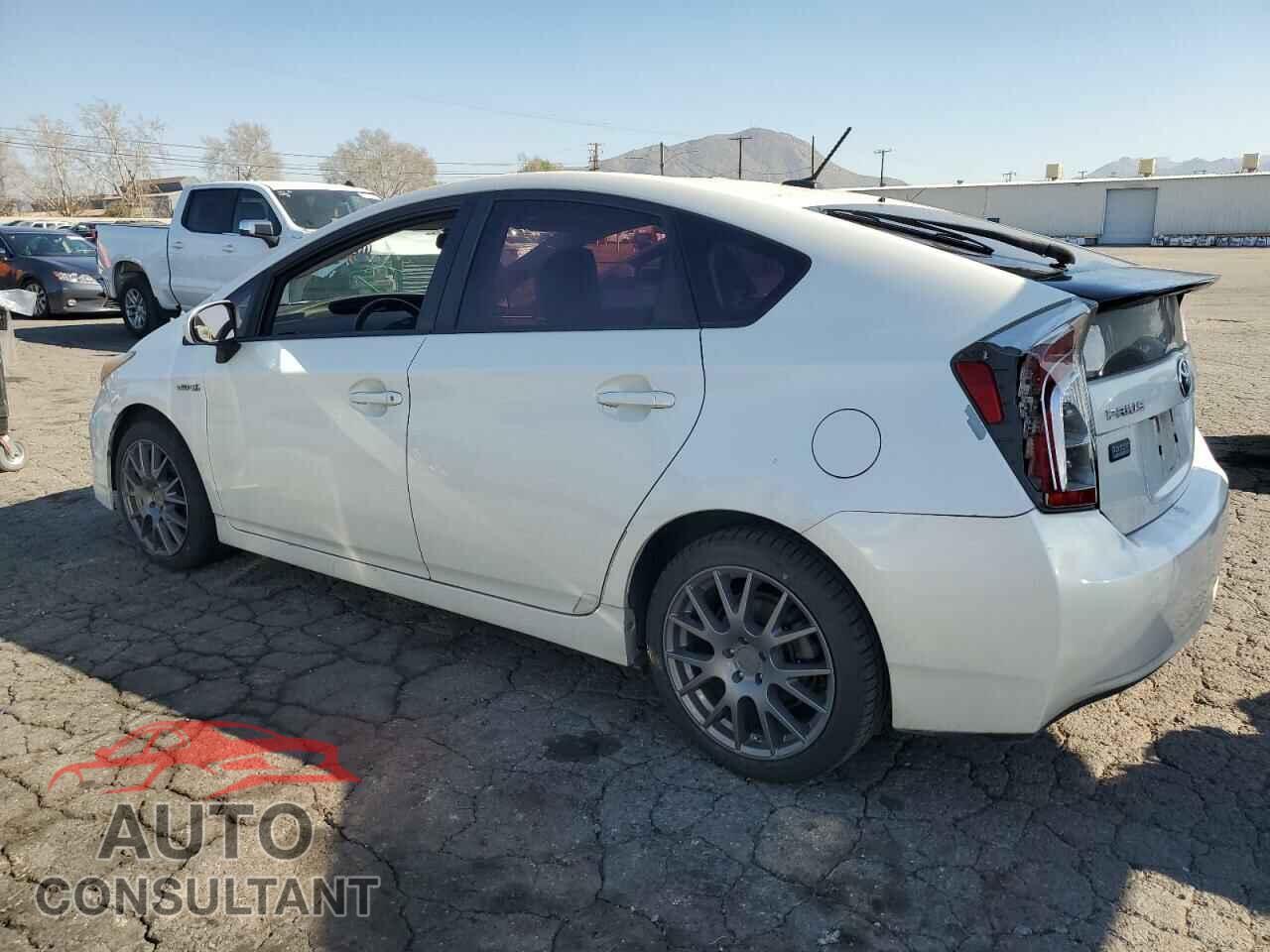 TOYOTA PRIUS 2013 - JTDKN3DU5D5596286