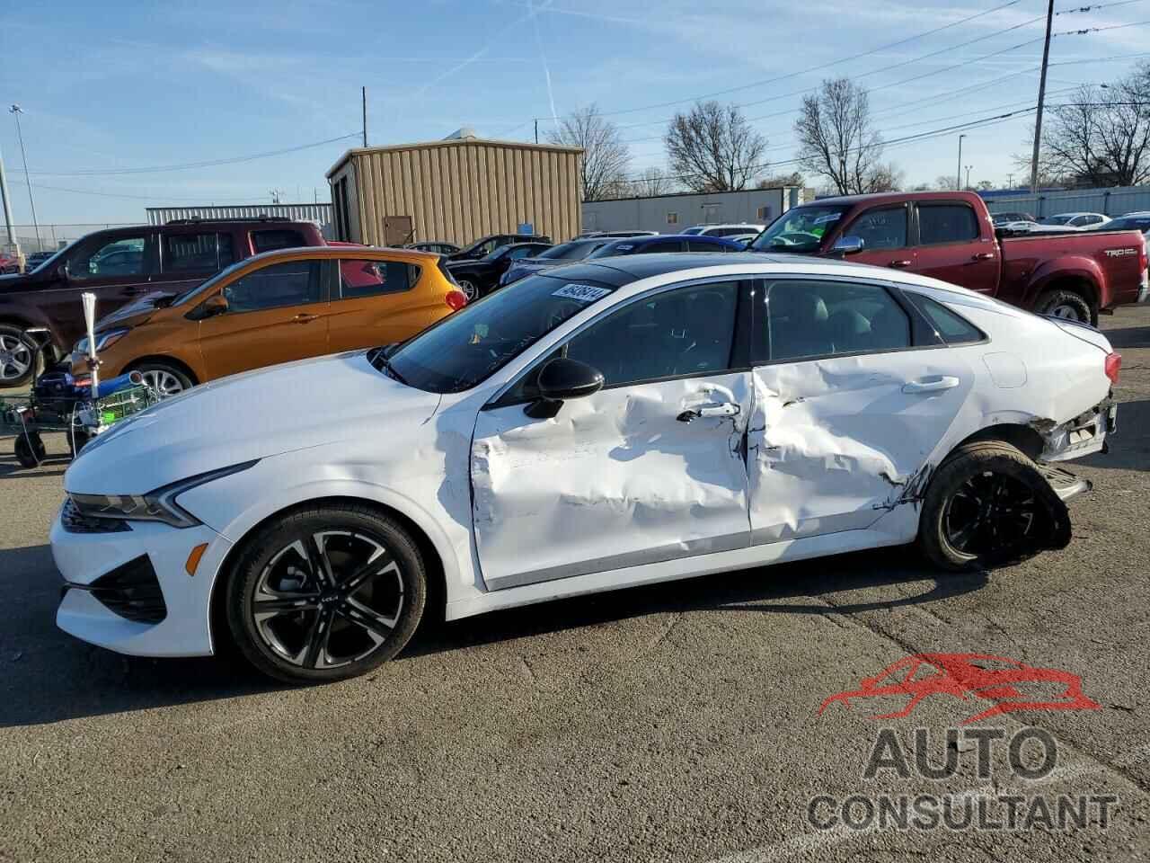 KIA K5 2022 - 5XXG64J22NG157197