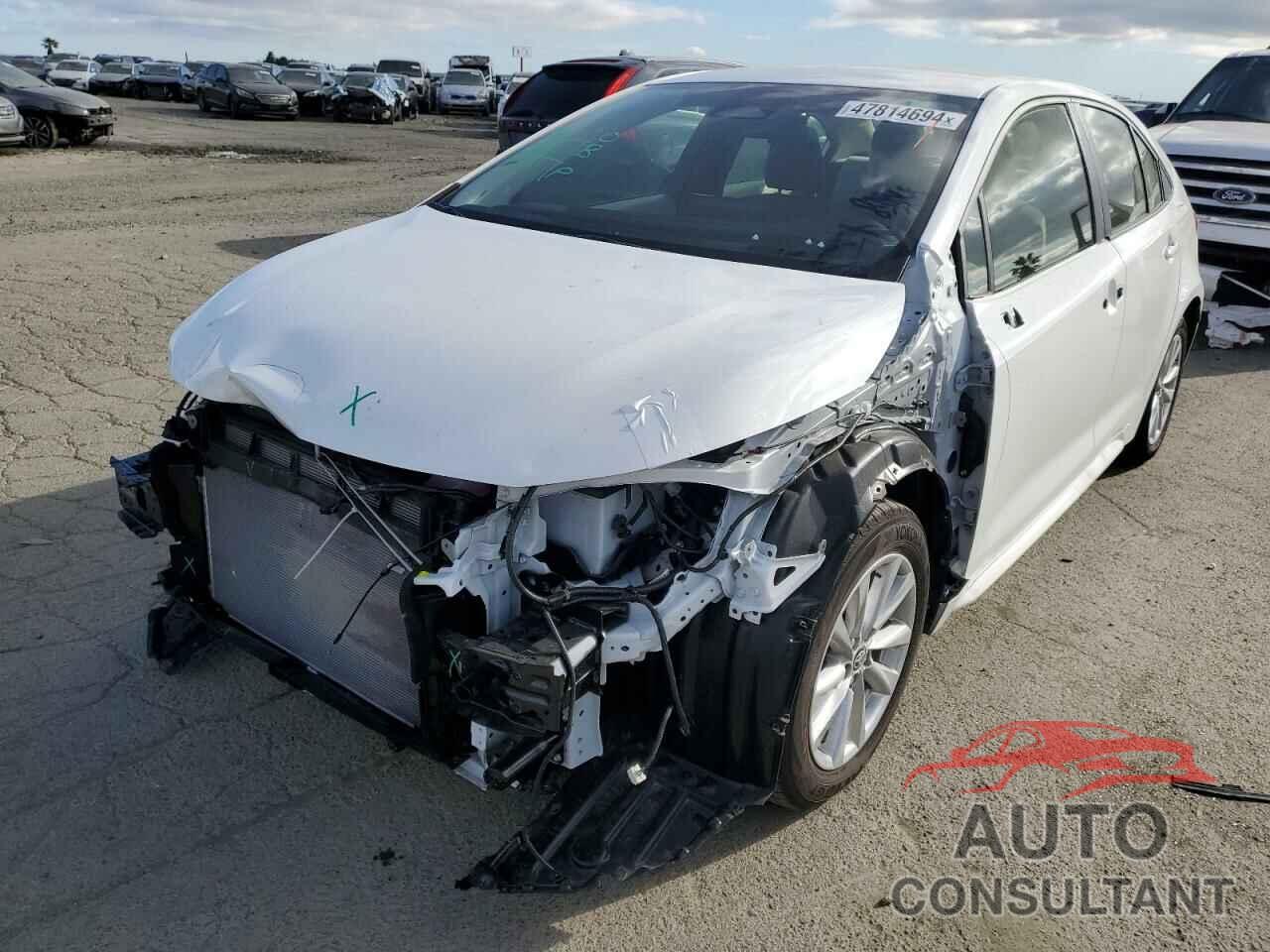 TOYOTA COROLLA 2024 - JTDBCMFE5R3027555