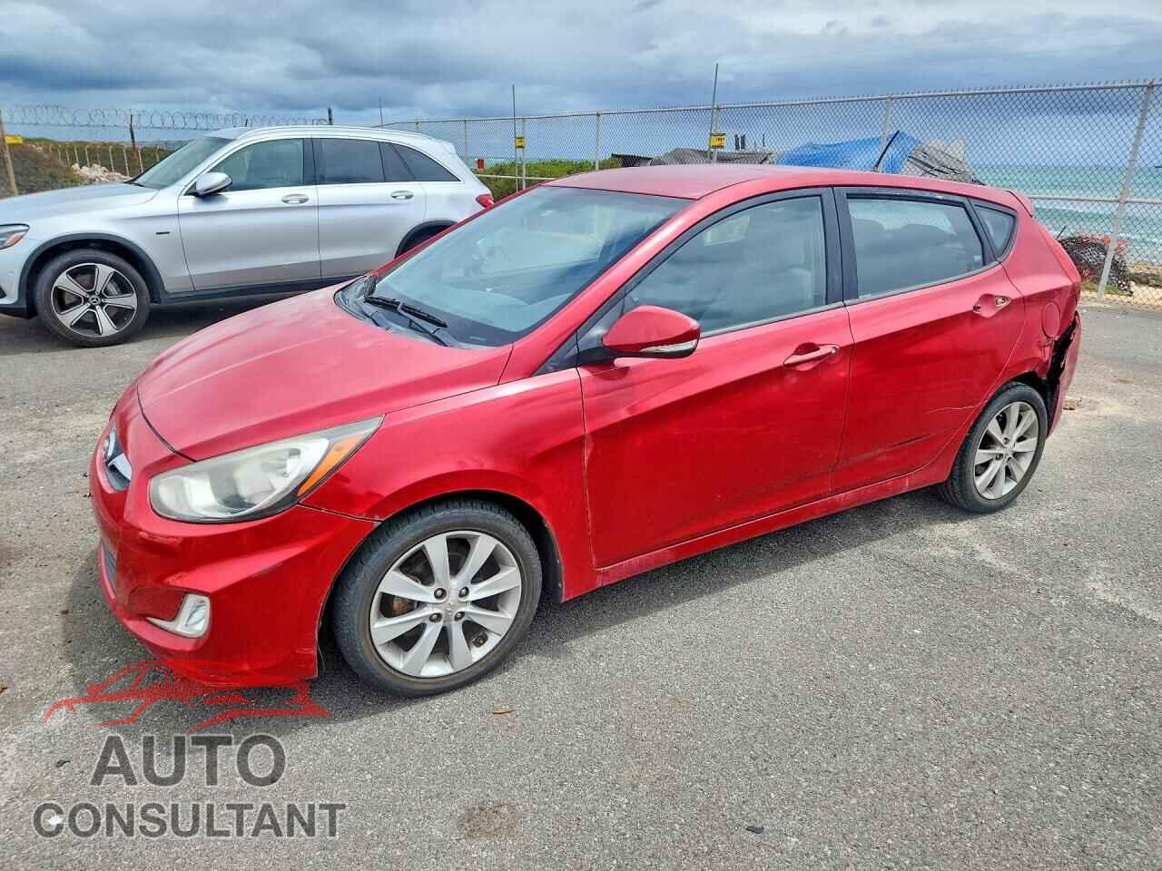 HYUNDAI ACCENT 2013 - KMHCU5AE3DU078596