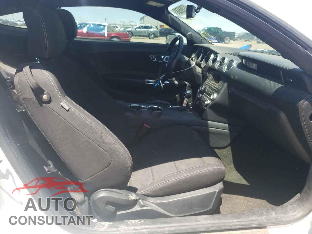 FORD MUSTANG 2016 - 1FA6P8AM5G5256191