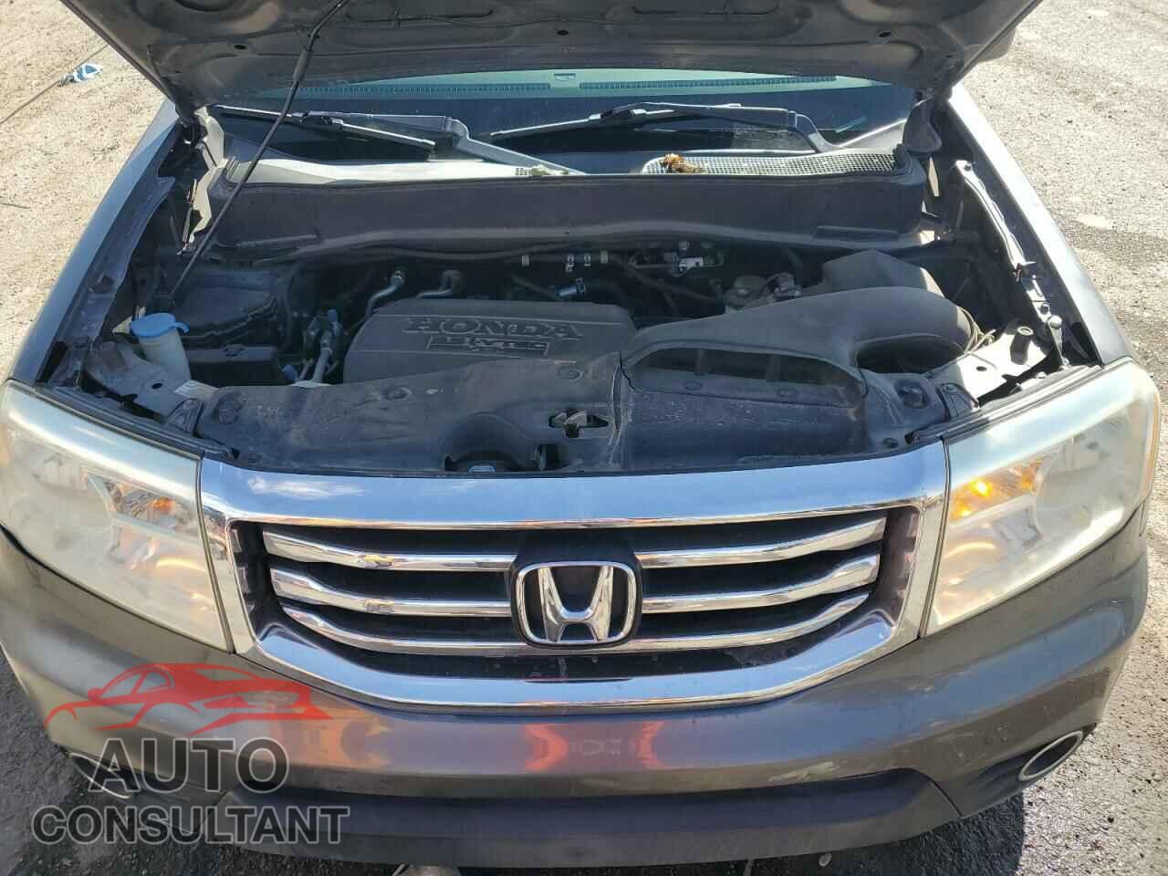 HONDA PILOT 2013 - 5FNYF3H49DB016263