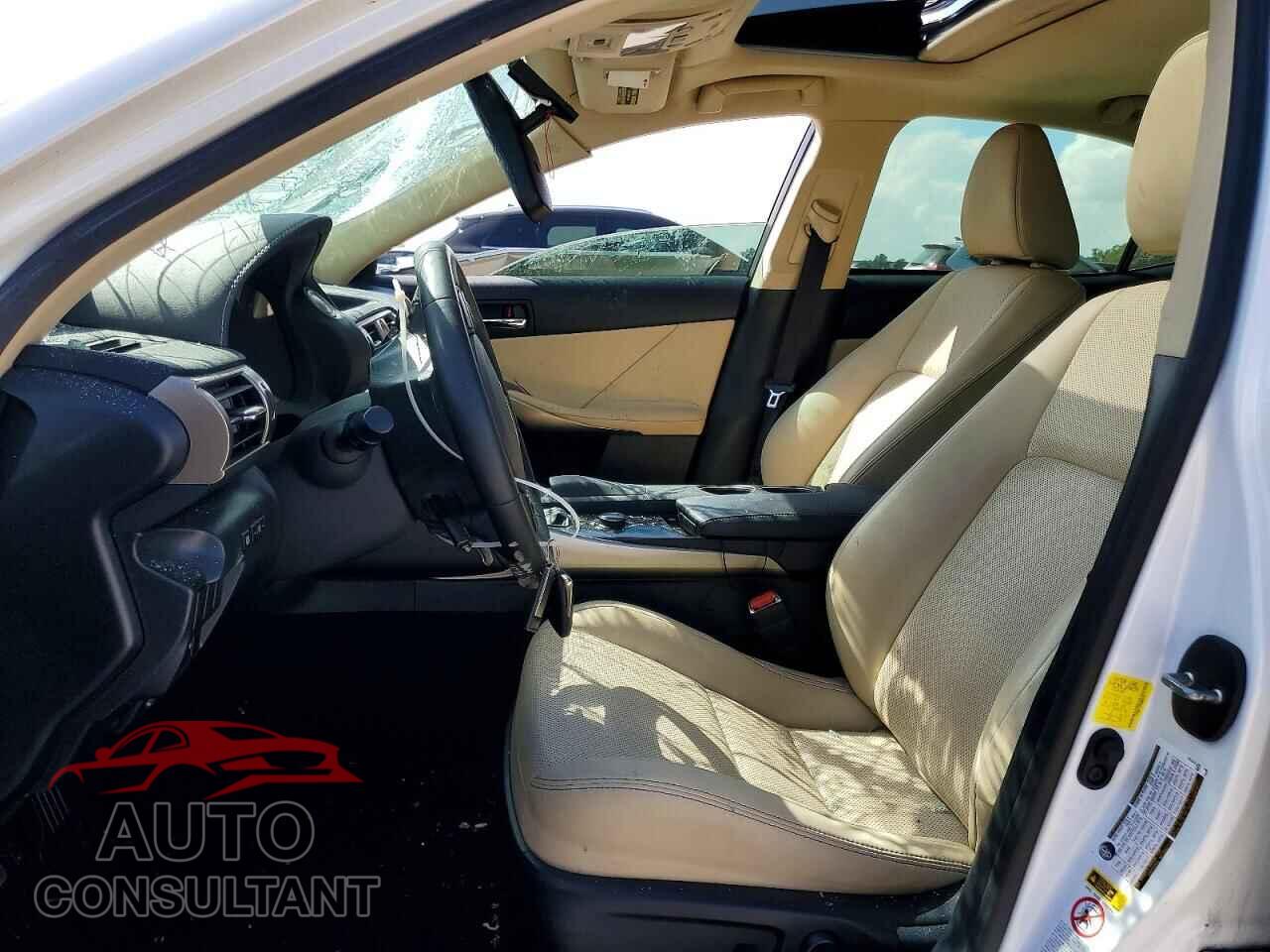 LEXUS IS 2014 - JTHBE1D28E5003636