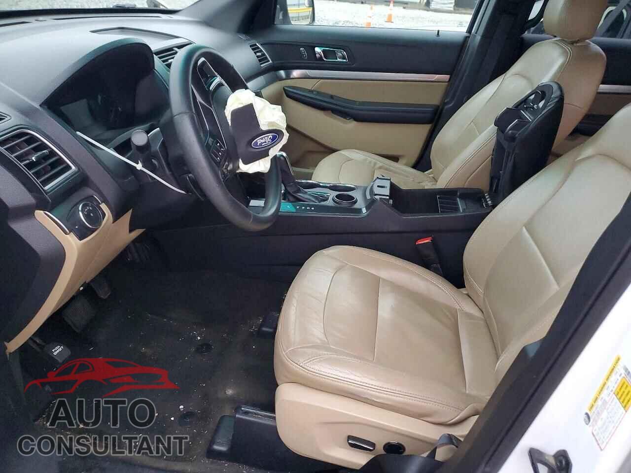 FORD EXPLORER 2017 - 1FM5K7B84HGA04188