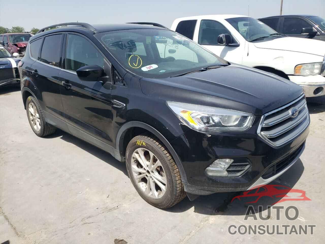 FORD ESCAPE 2017 - 1FMCU0GD1HUB77781